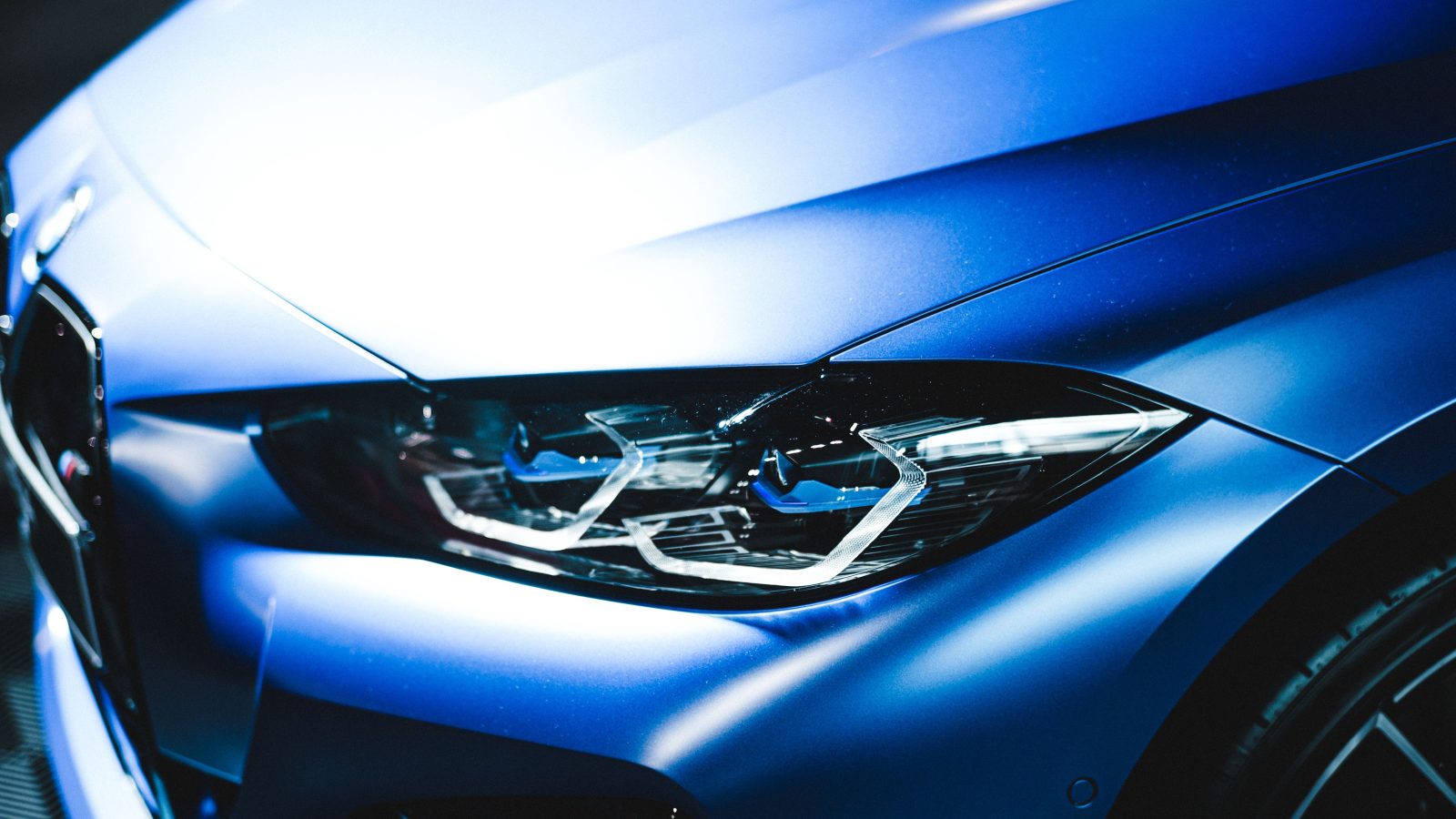 Clio 3 bleu : quelle teinte correspond vraiment à ce que tu cherches ?