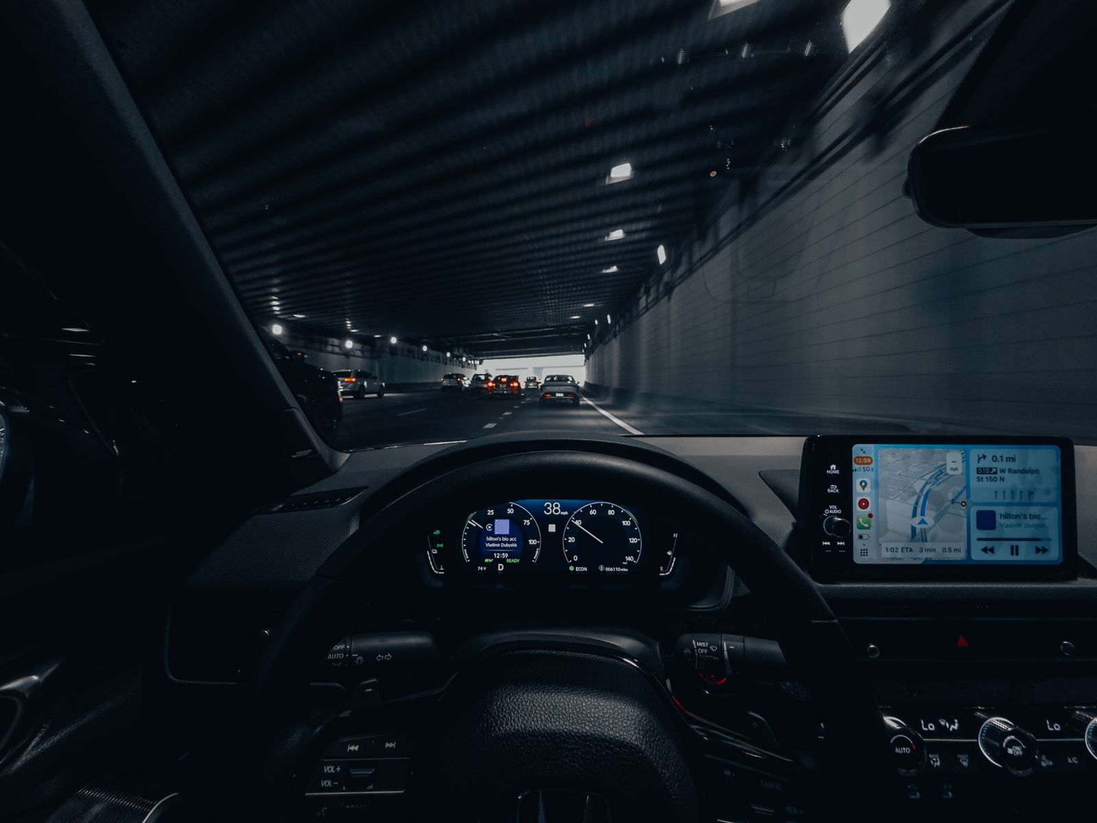 Au volant, sur la route