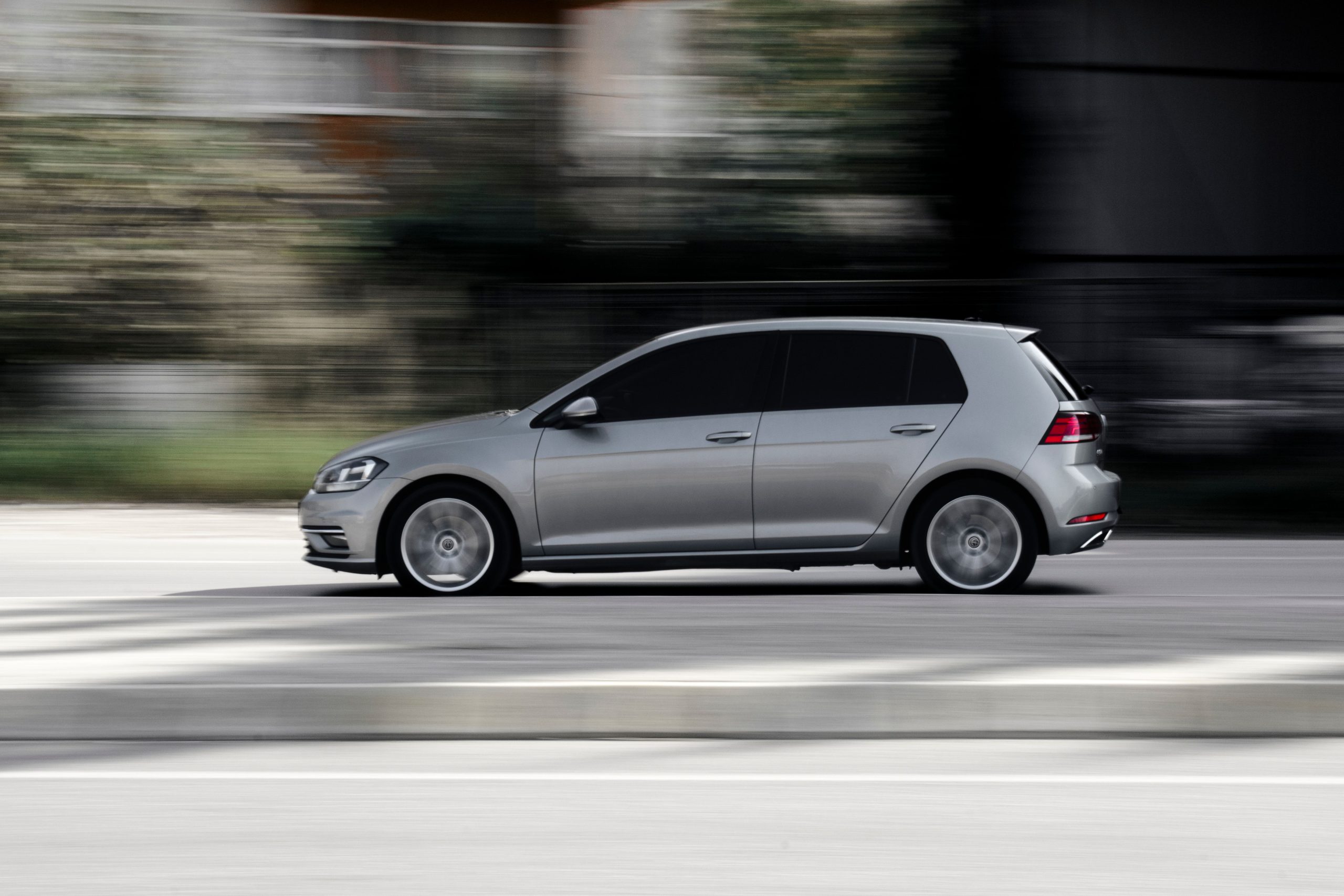 Polo phase 2 argent dans mouvement rapide